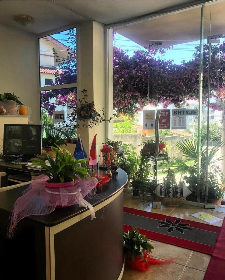 Hotel Ridal Vlorë Εξωτερικό φωτογραφία