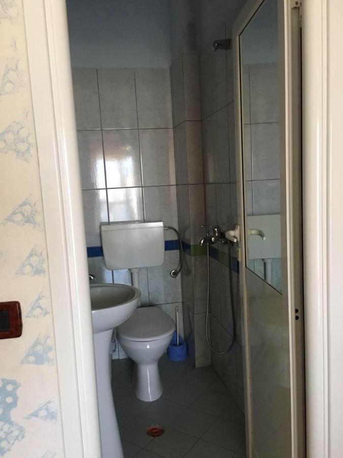 Hotel Ridal Vlorë Εξωτερικό φωτογραφία