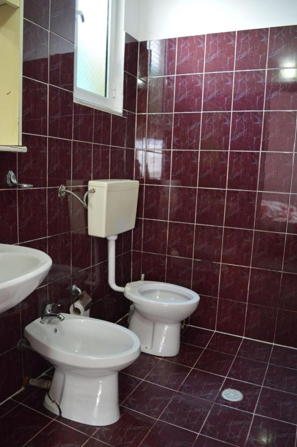 Hotel Ridal Vlorë Εξωτερικό φωτογραφία