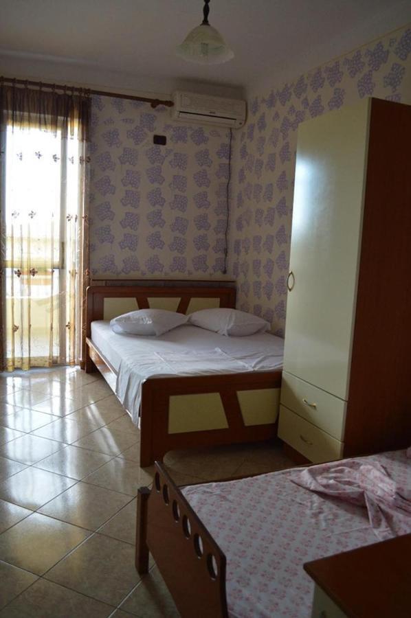 Hotel Ridal Vlorë Εξωτερικό φωτογραφία